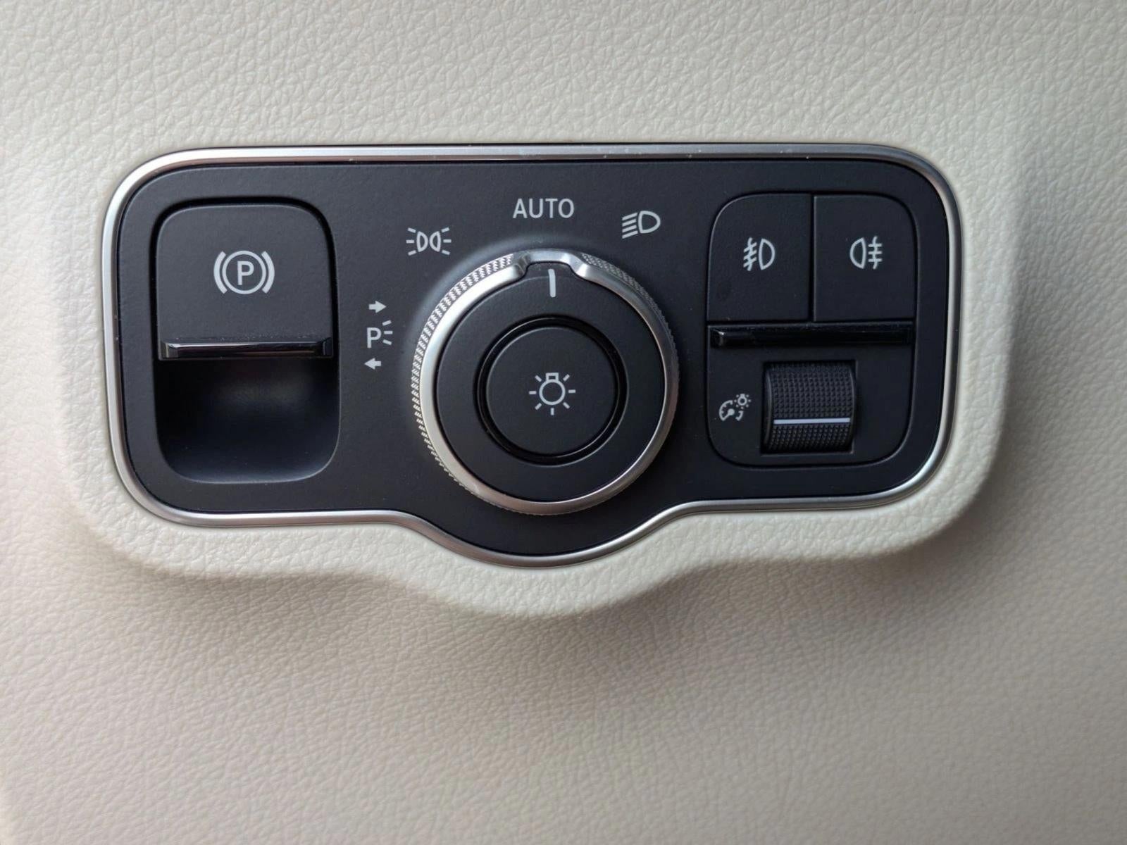 2022 Mercedes-Benz GLB GLB 250 4MATIC® SUV