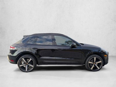 2025 Porsche Macan AWD