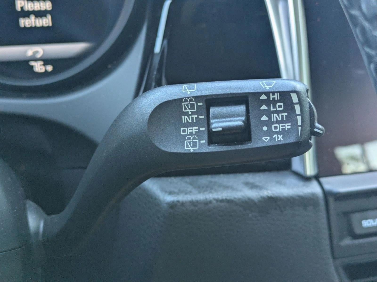 2021 Porsche Macan AWD