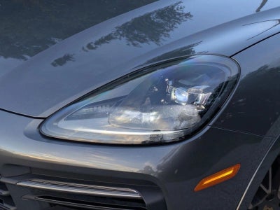 2023 Porsche Cayenne Platinum Edition AWD