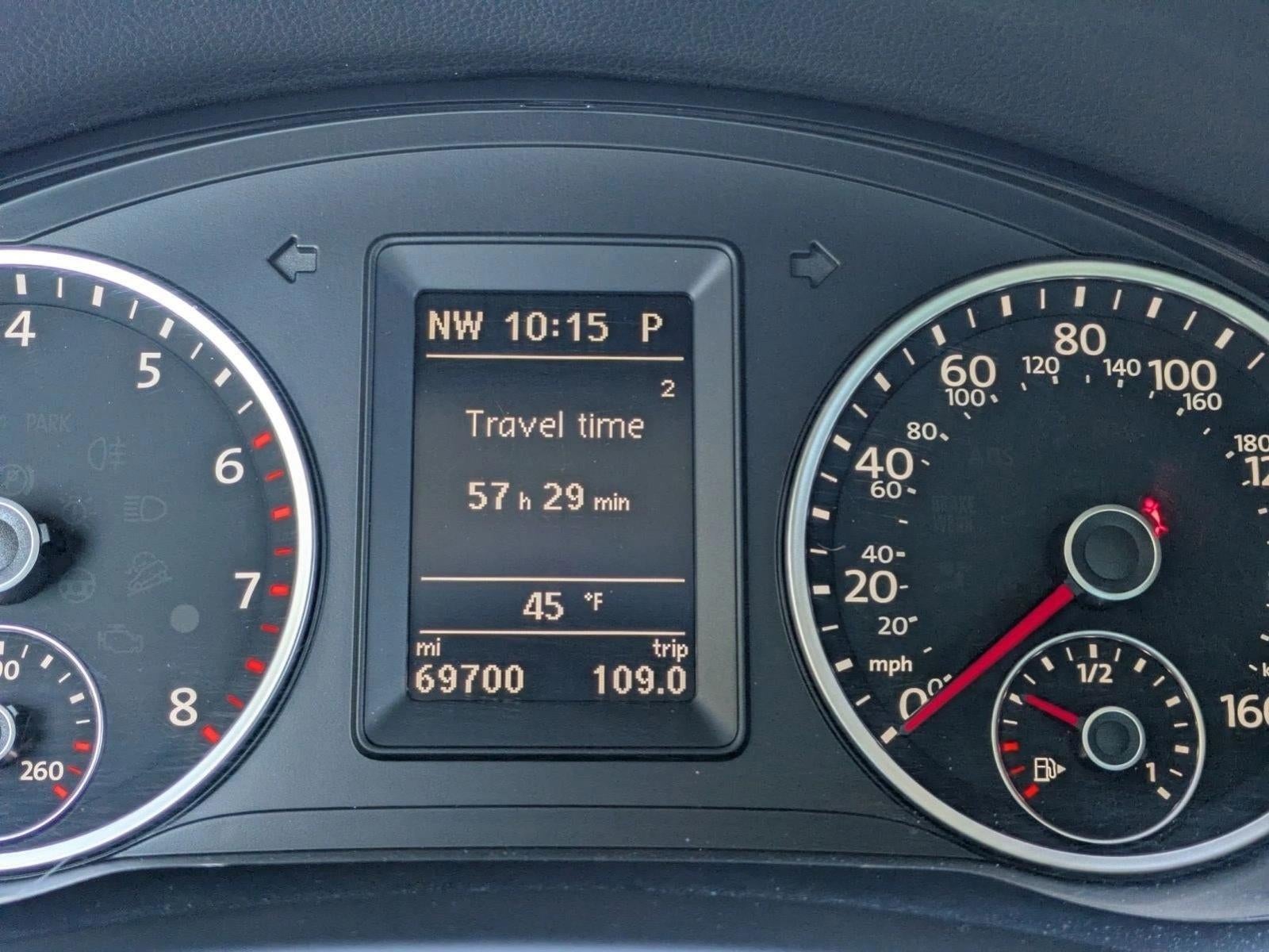 2014 Volkswagen Tiguan 4MOTION 4dr Auto R-Line