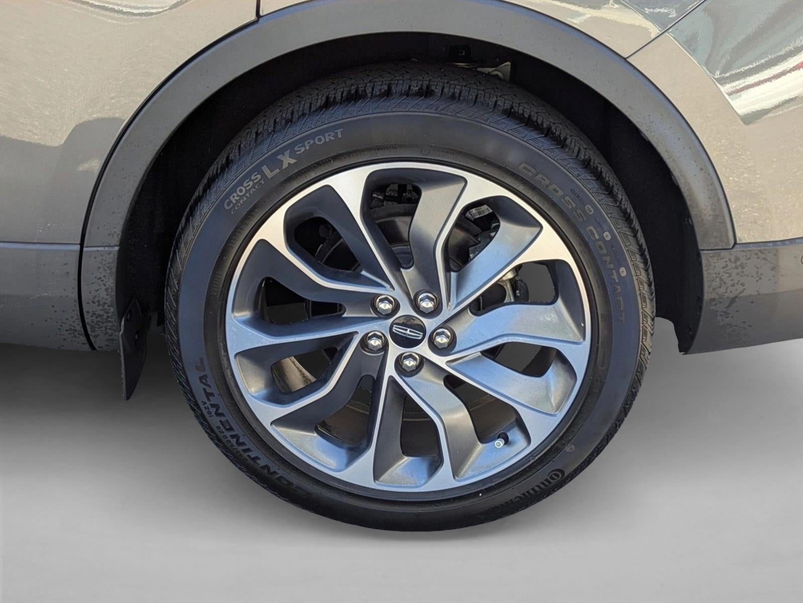 2022 Lincoln Nautilus Reserve FWD