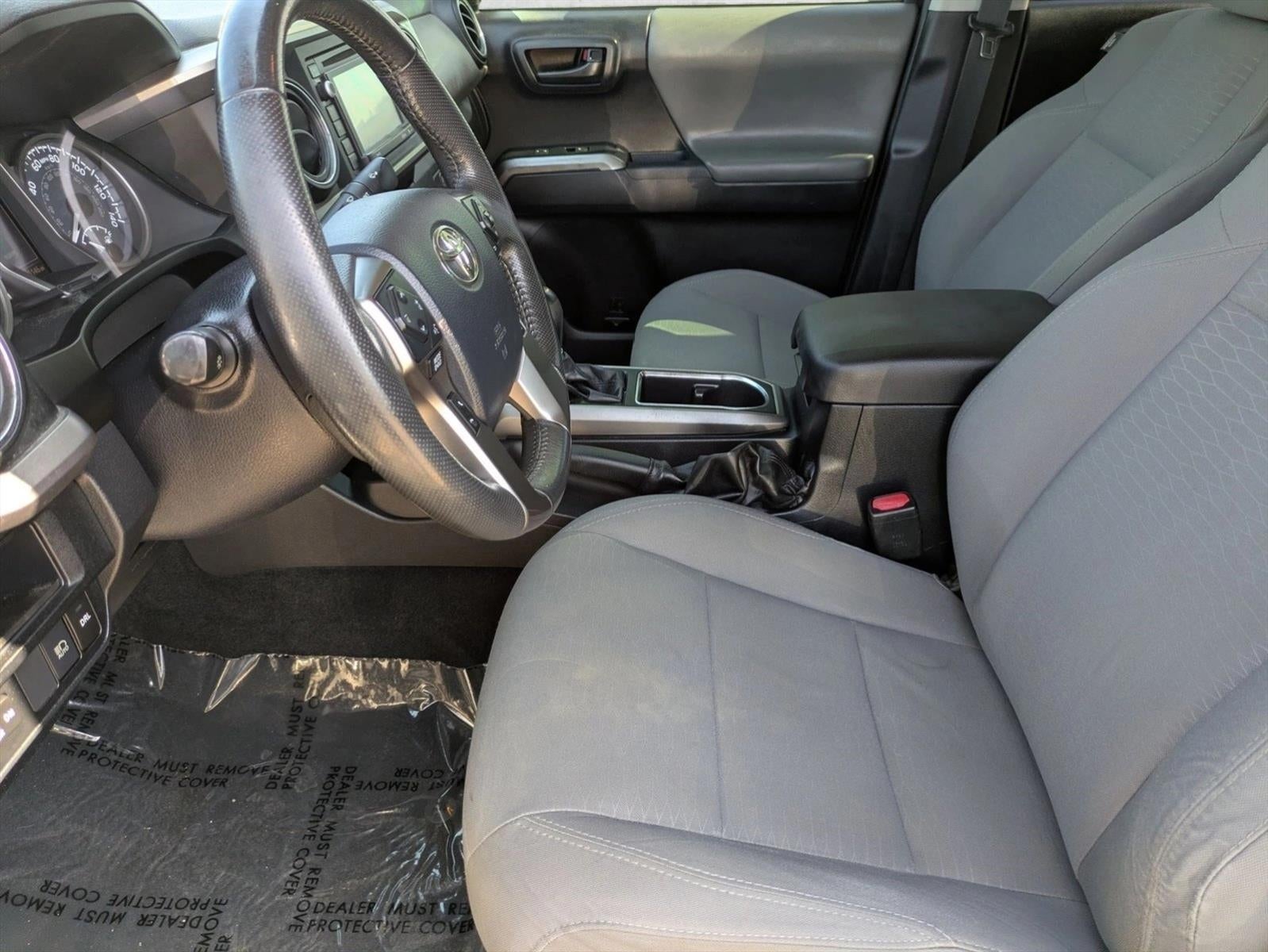 2018 Toyota Tacoma SR5 Double Cab 5' Bed V6 4x2 AT (GS)