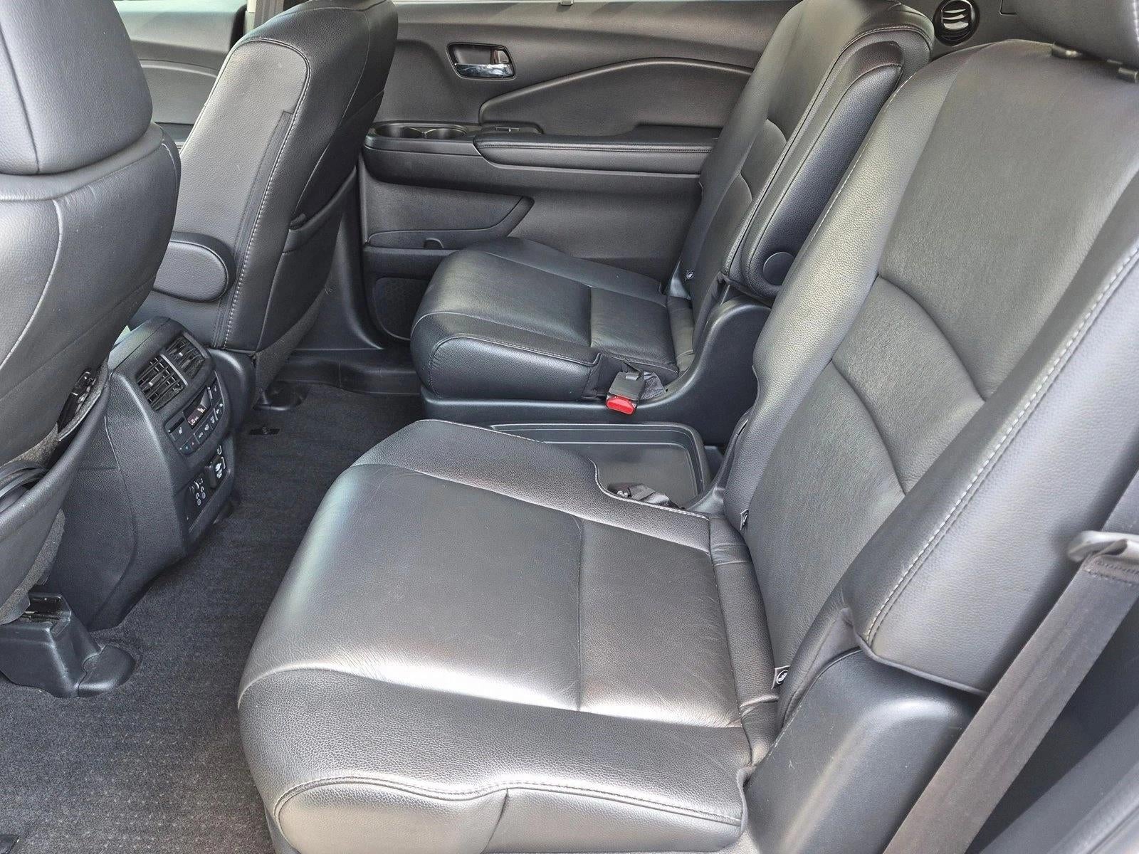 2022 Honda Pilot Touring 7-Passenger 2WD