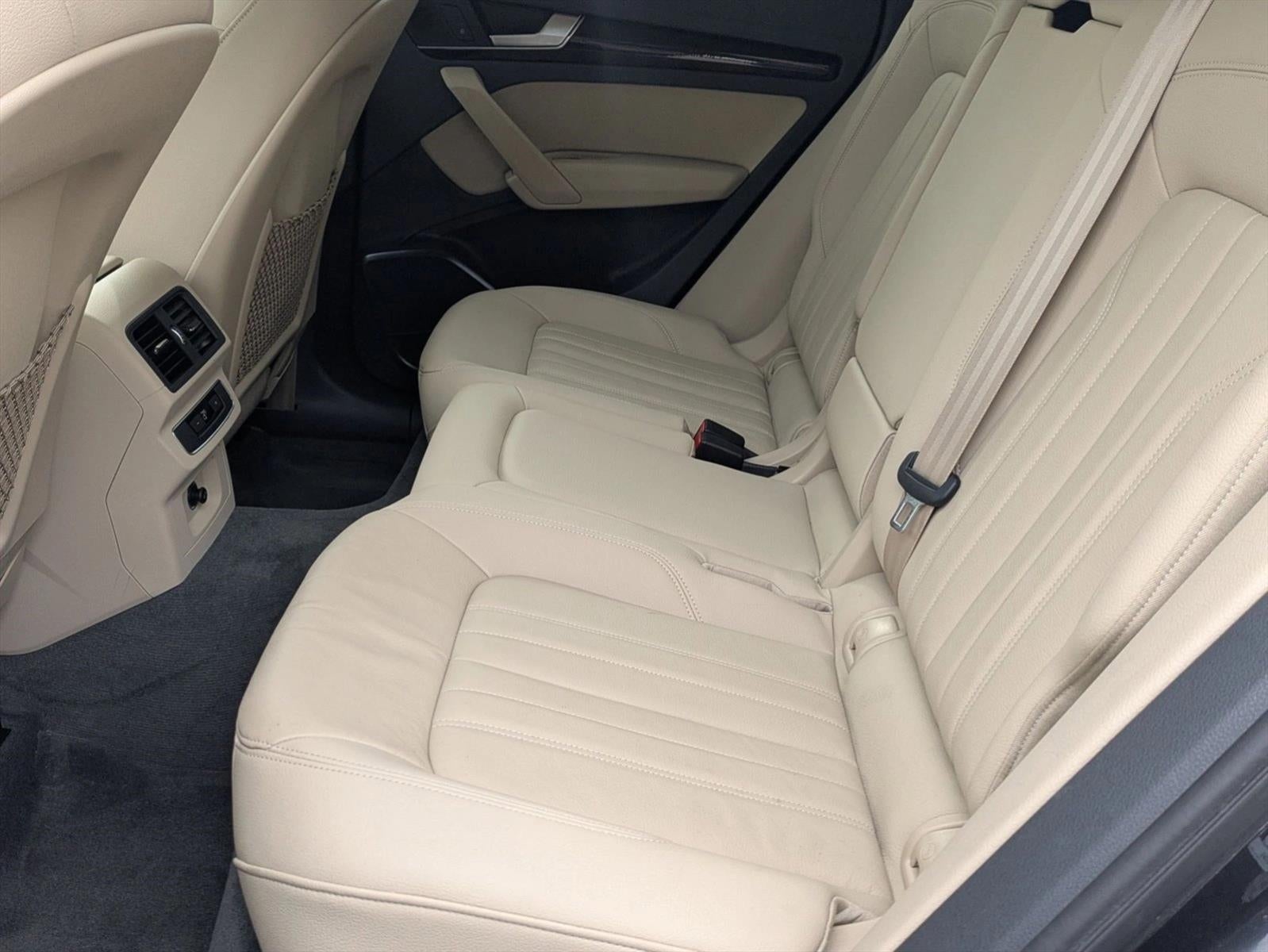 2020 Audi Q5 Premium 45 TFSI quattro