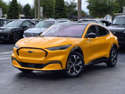 2022 Ford Mustang Mach-E Premium RWD