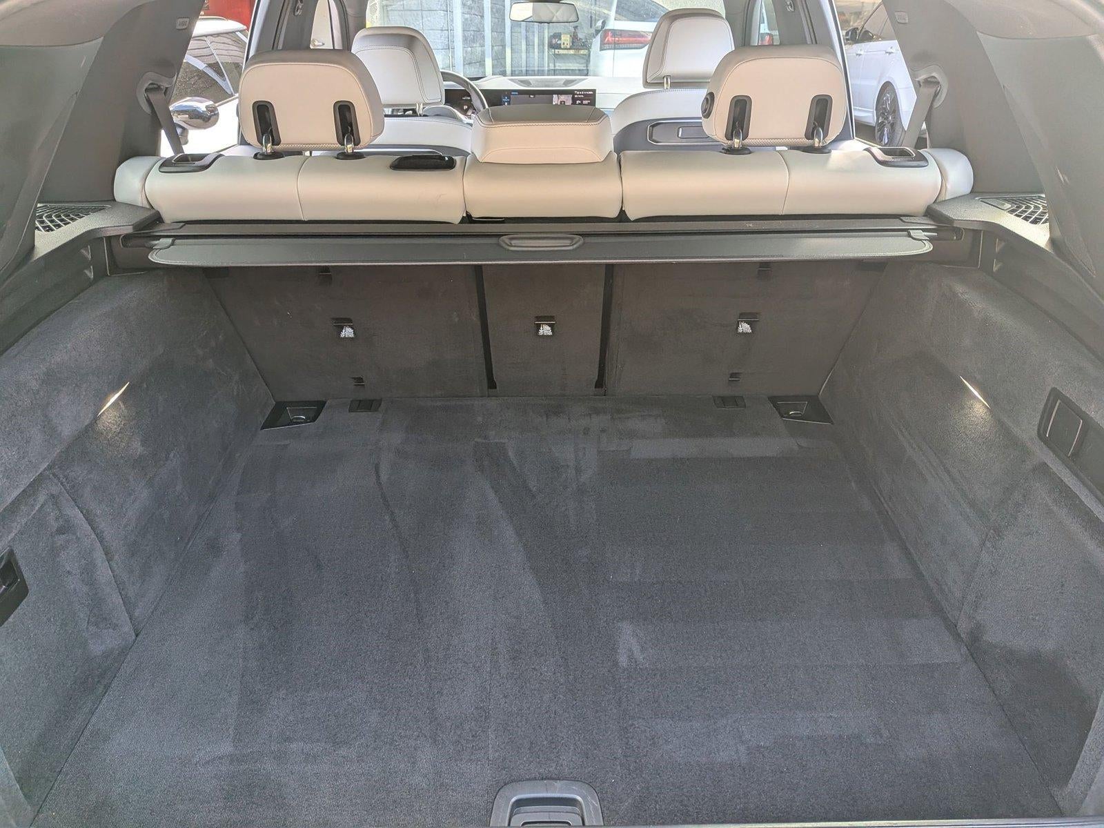 2026 BMW X5 M60i Sports Activity Vehicle