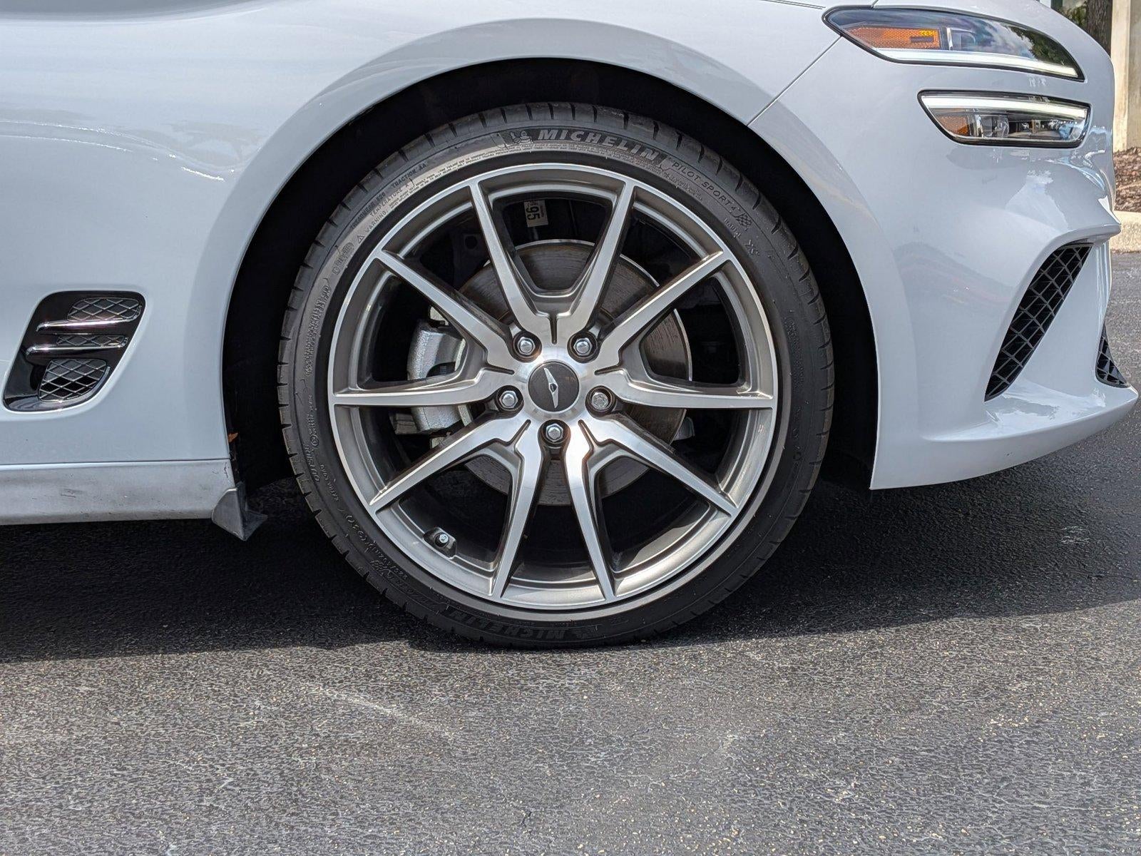 2023 Genesis G70 2.0T RWD