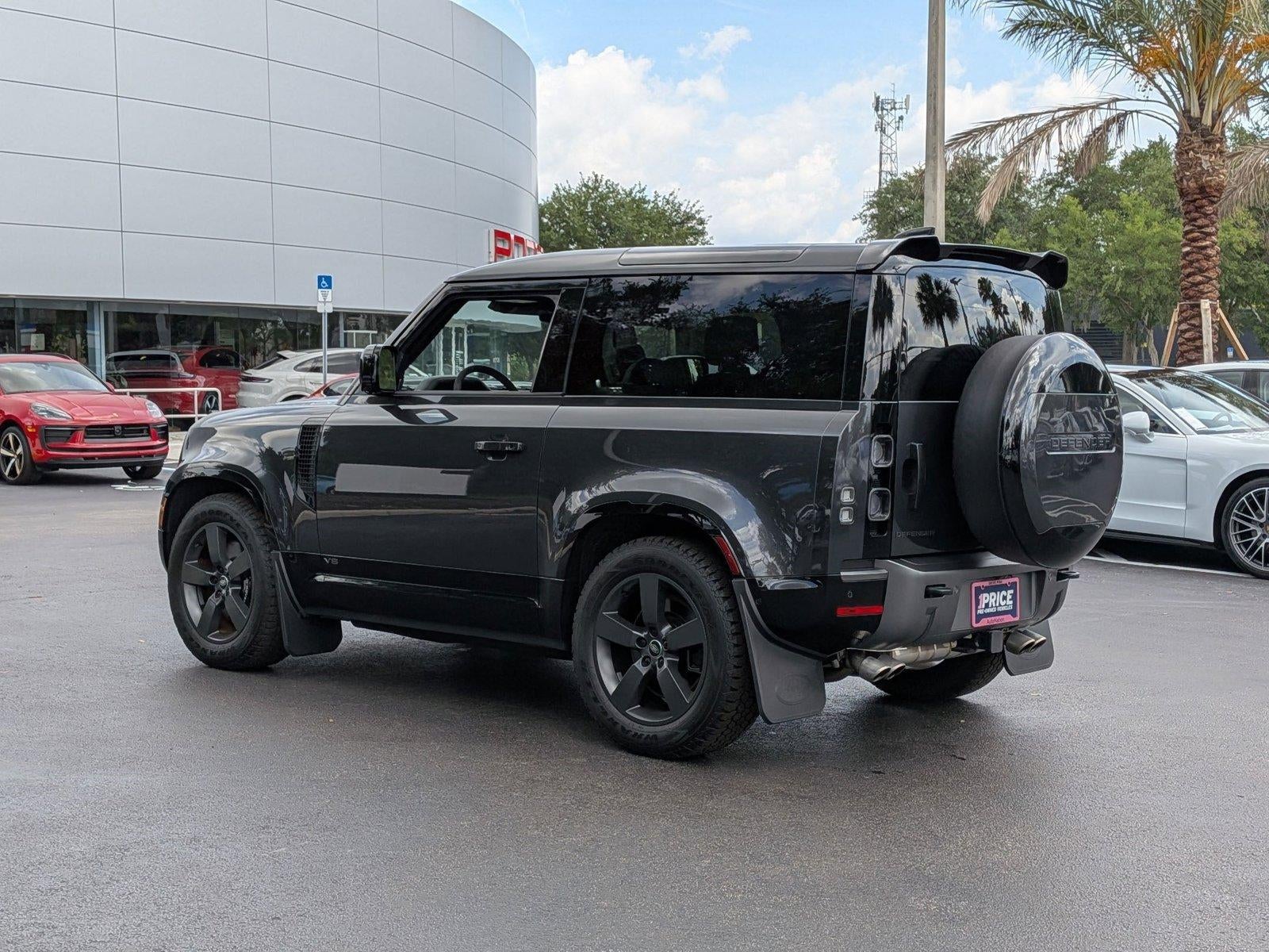 2024 Land Rover Defender 90 P525 V8
