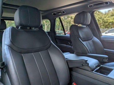 2025 Land Rover Range Rover P530 SE SWB