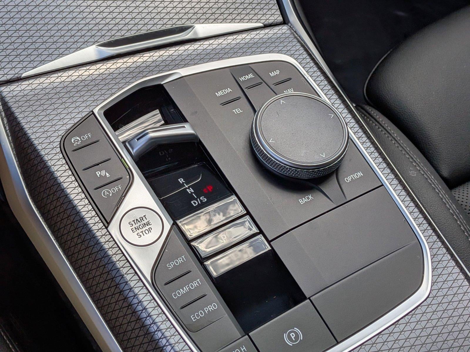 2025 BMW 330i xDrive Sedan