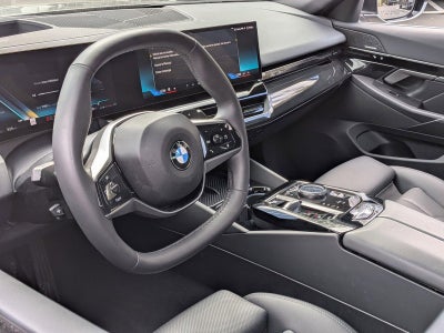 2025 BMW 530i Sedan