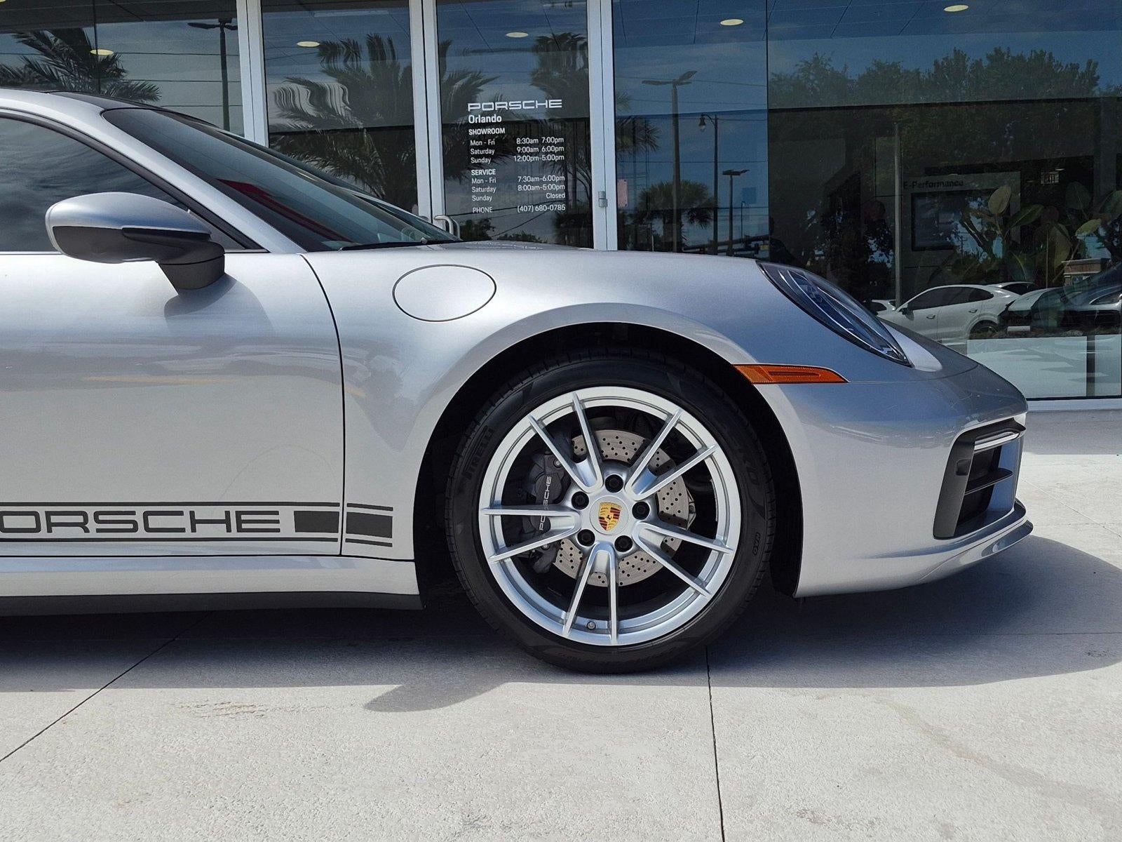 2022 Porsche 911 Carrera Coupe