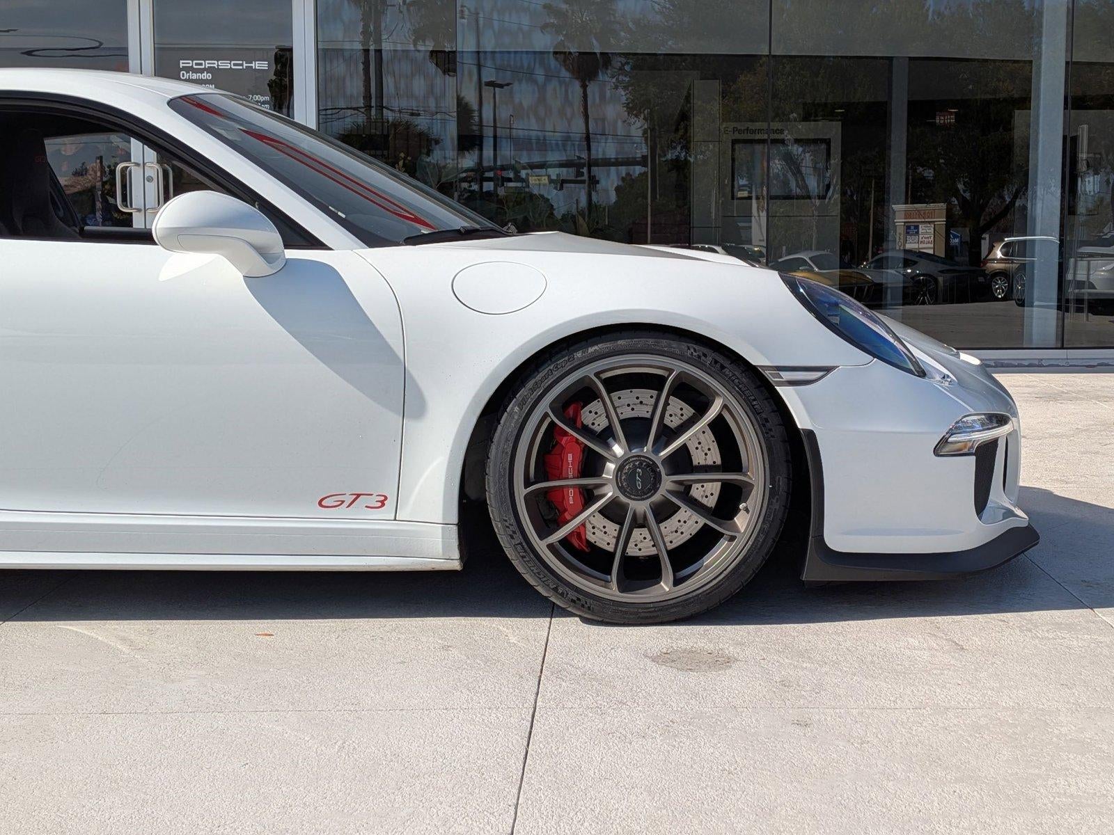 2015 Porsche 911 2dr Cpe GT3