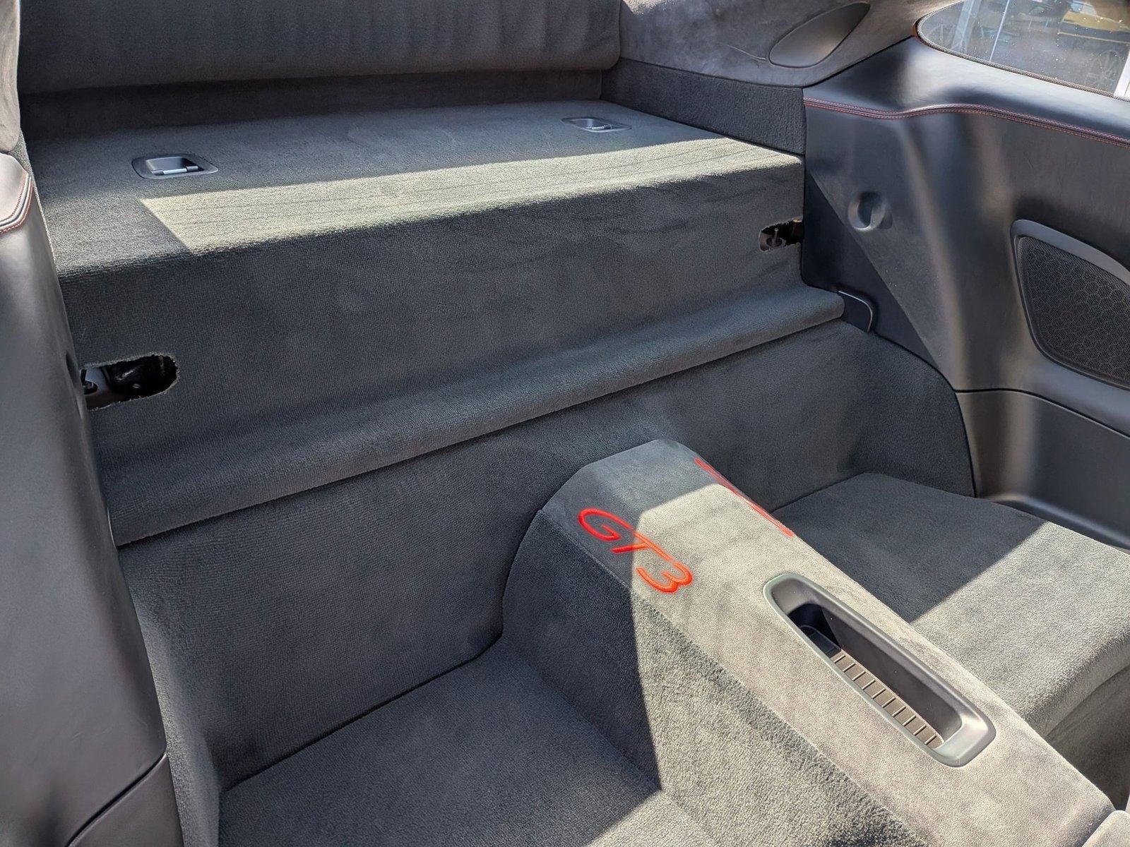 2015 Porsche 911 2dr Cpe GT3