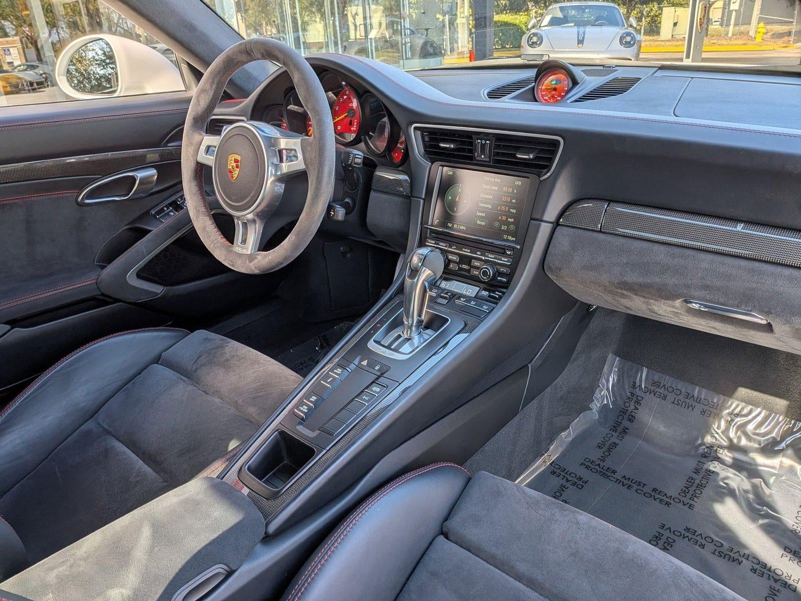 2015 Porsche 911 2dr Cpe GT3