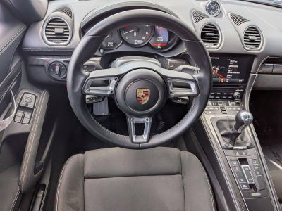 2023 Porsche 718 Spyder Roadster