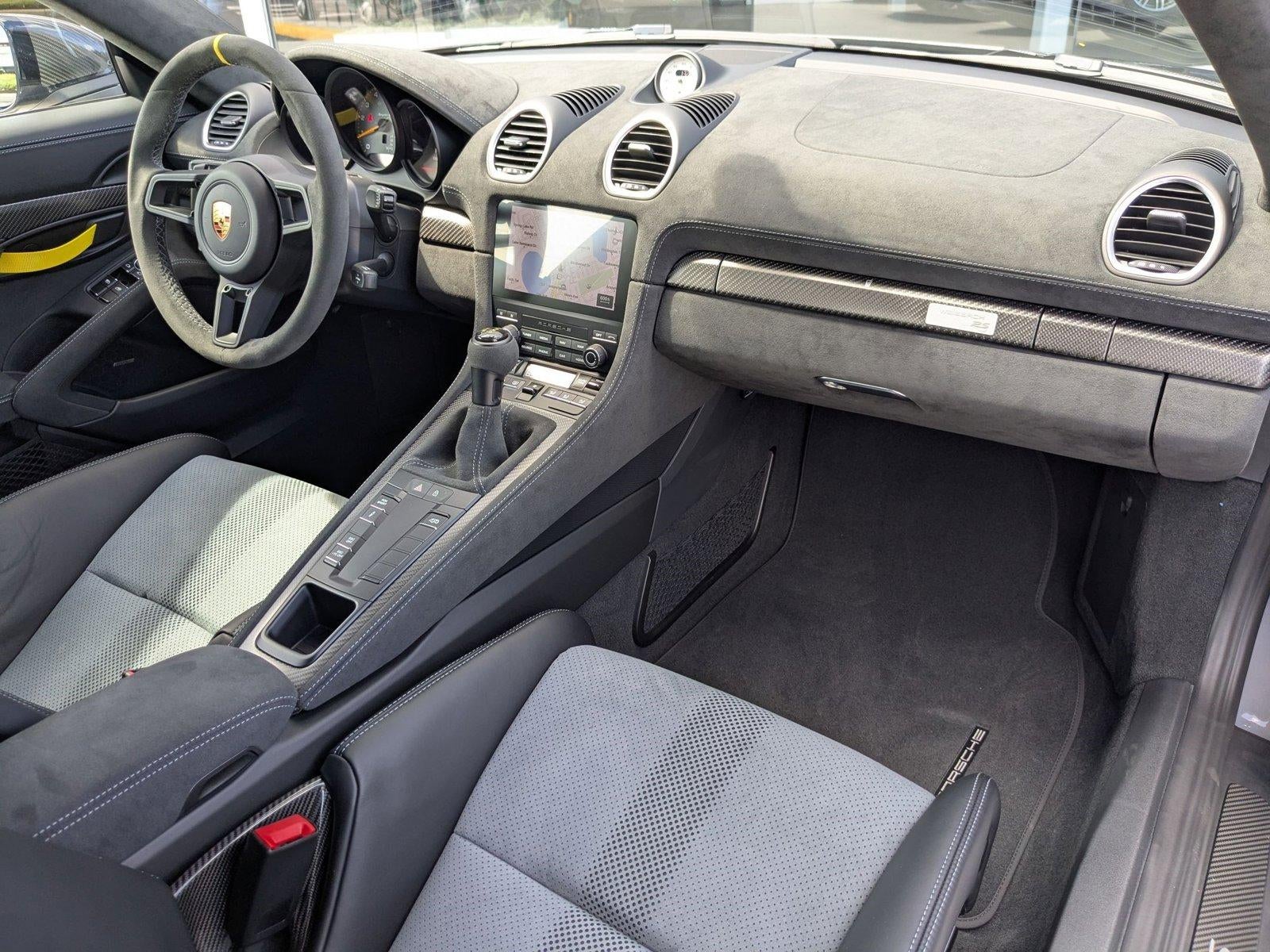 2025 Porsche 718 Spyder RS Roadster