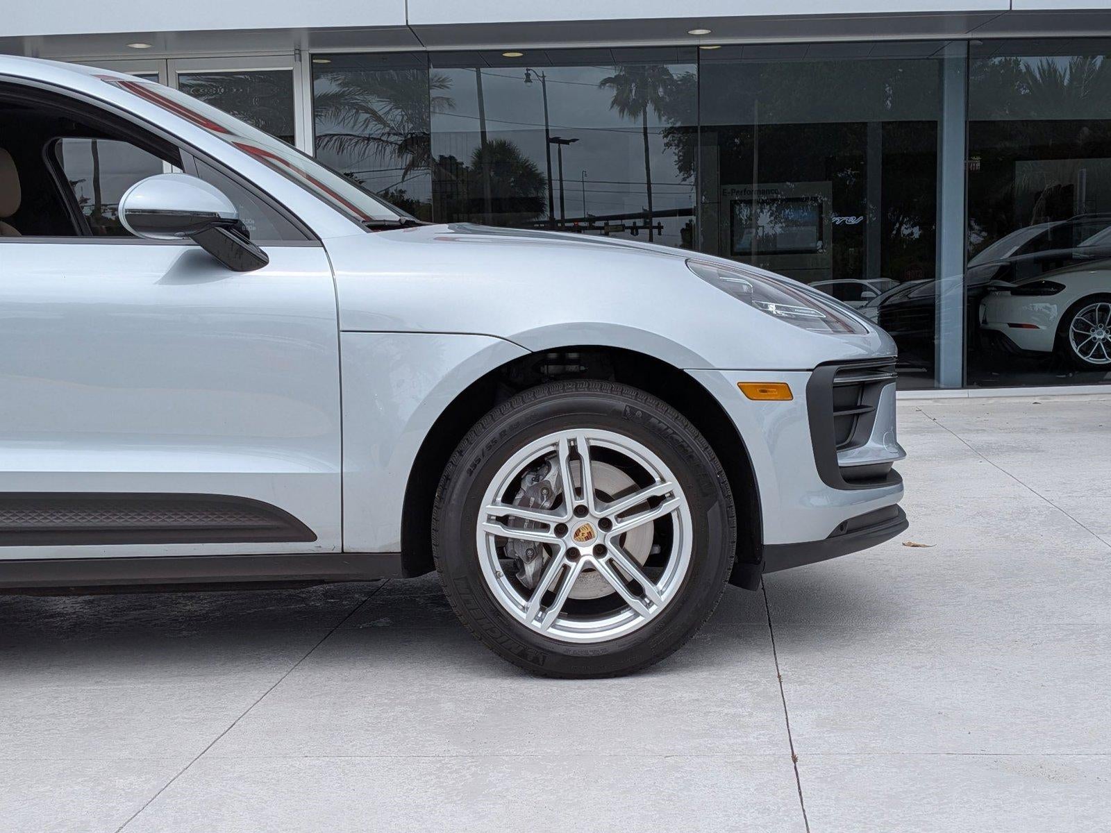 2024 Porsche Macan AWD