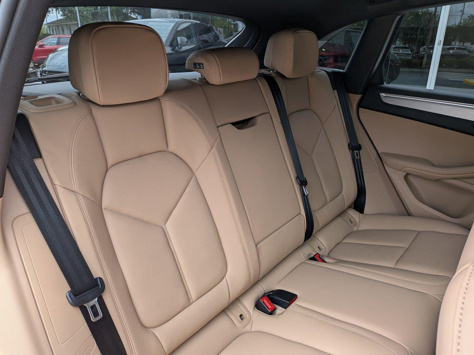 2024 Porsche Macan AWD