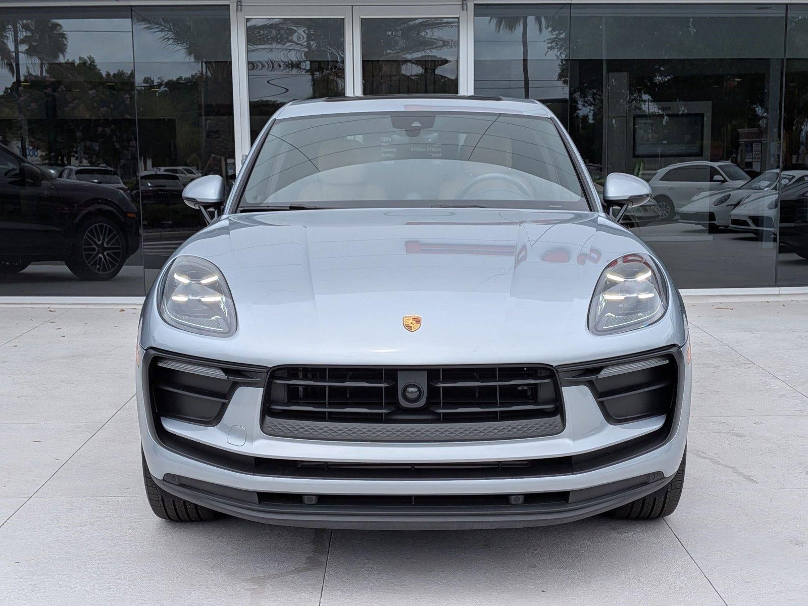 2024 Porsche Macan AWD