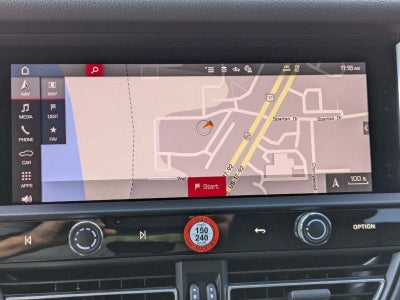 2025 Porsche Macan AWD