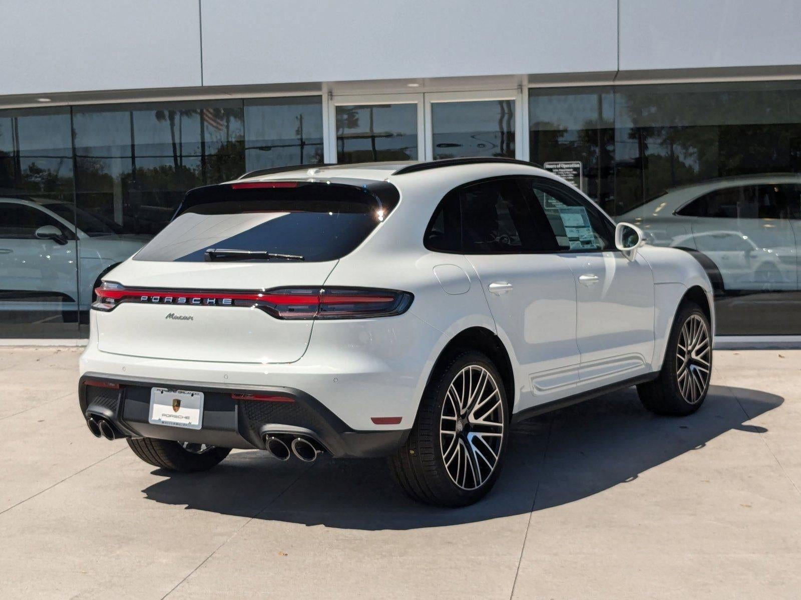 2025 Porsche Macan AWD