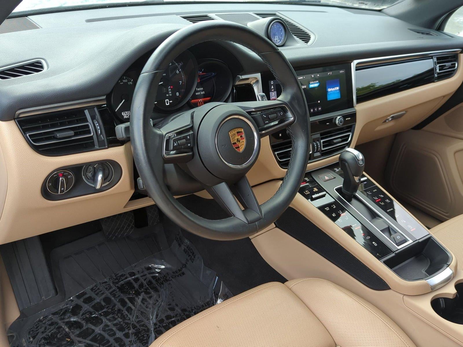 2023 Porsche Macan AWD