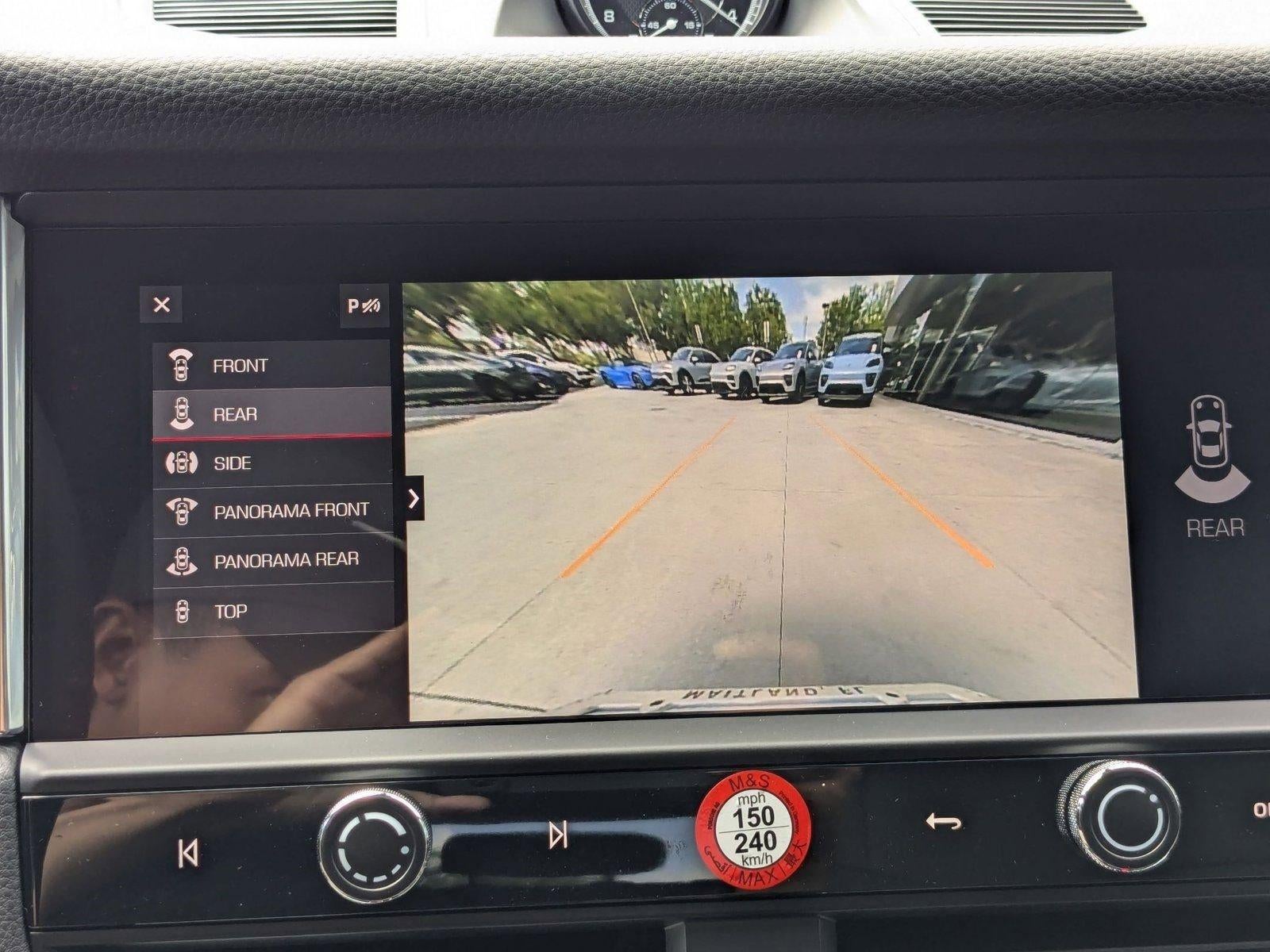 2025 Porsche Macan AWD