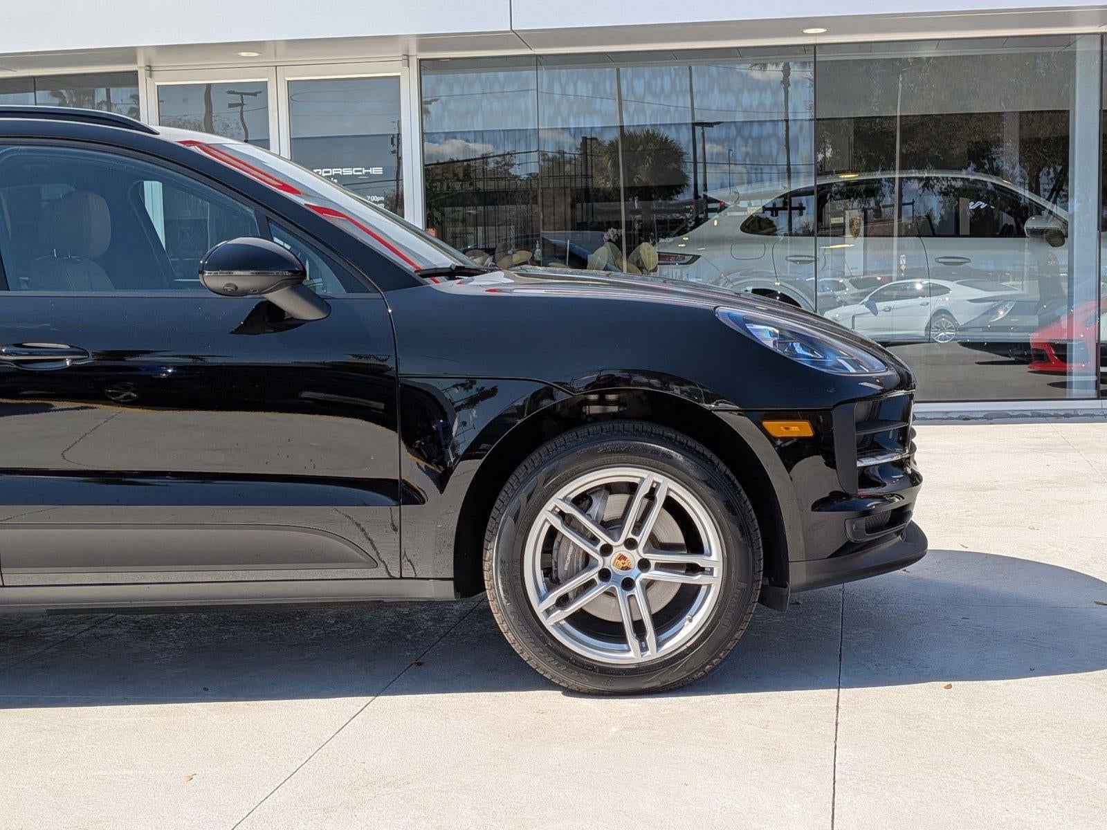 2021 Porsche Macan AWD