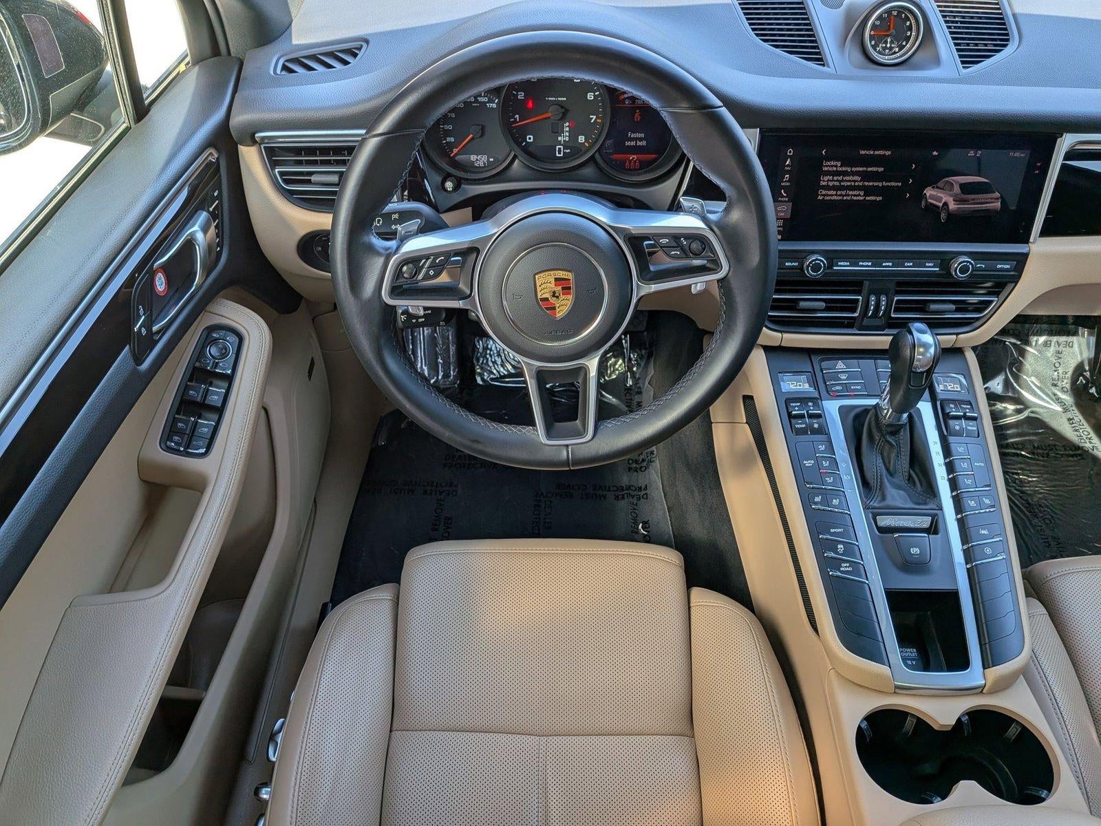 2021 Porsche Macan AWD