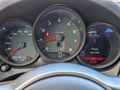 2021 Porsche Macan AWD