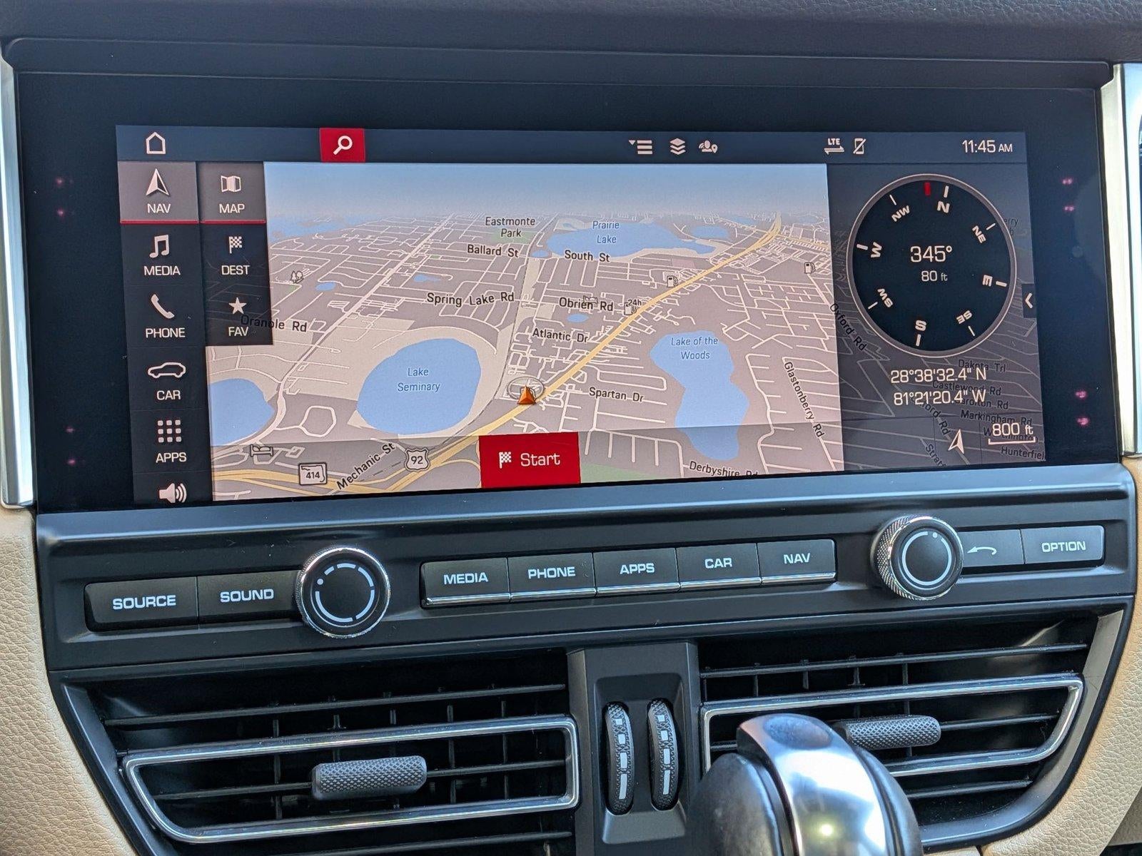 2021 Porsche Macan AWD