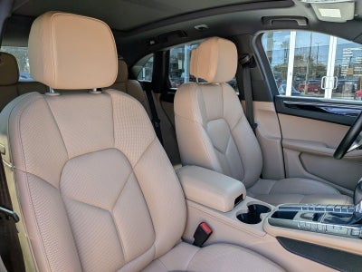 2021 Porsche Macan AWD