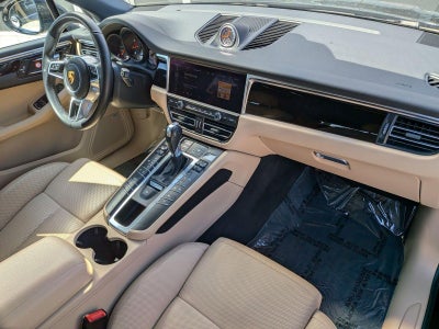 2021 Porsche Macan AWD