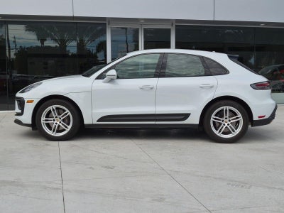 2023 Porsche Macan AWD