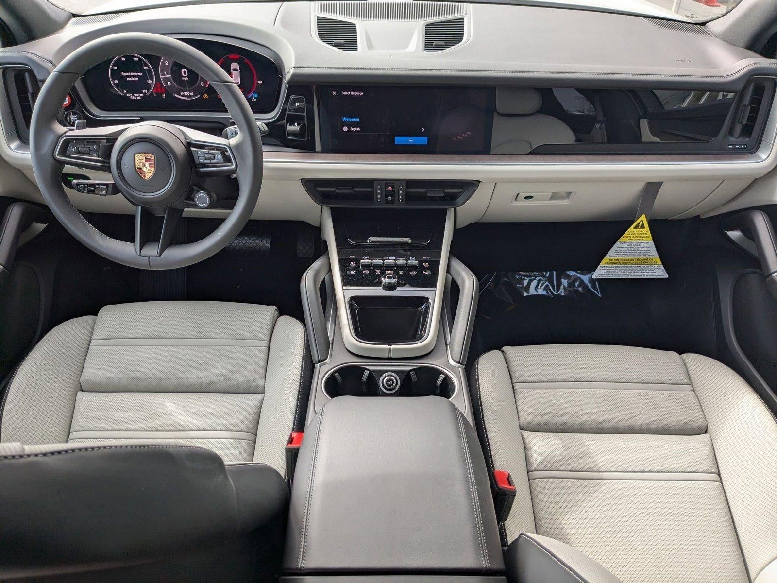2025 Porsche Cayenne AWD