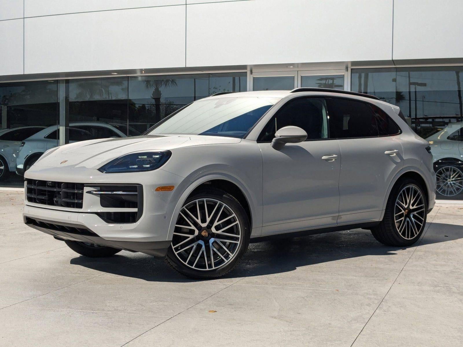 2025 Porsche Cayenne AWD