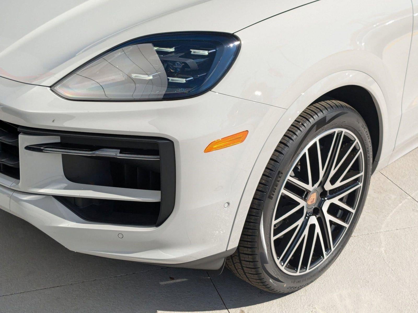 2025 Porsche Cayenne AWD