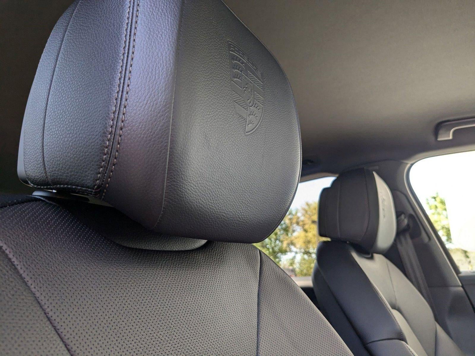 2025 Porsche Cayenne AWD