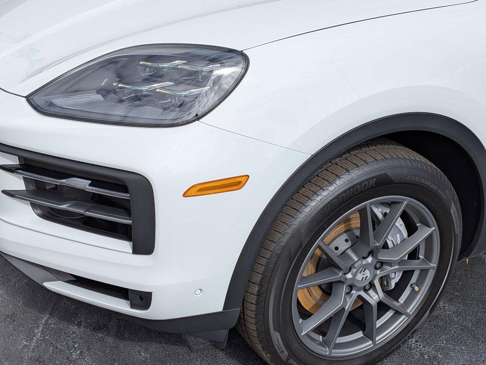 2025 Porsche Cayenne AWD