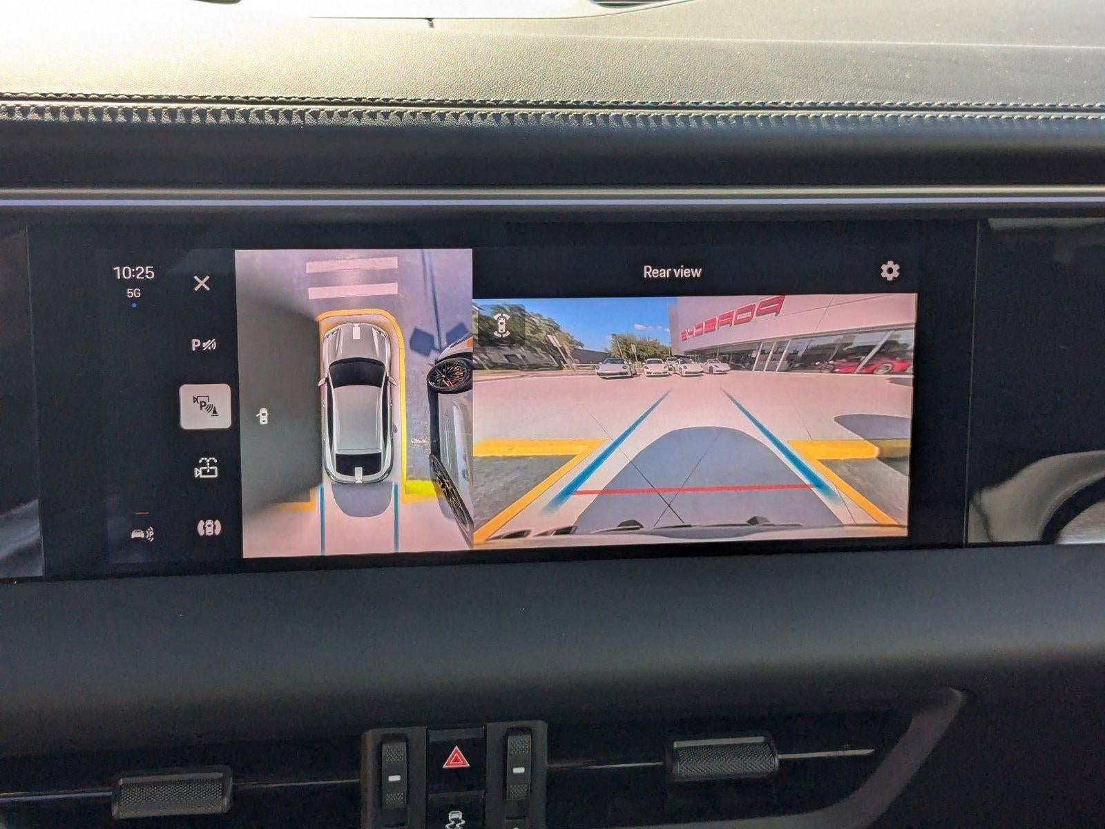 2024 Porsche Macan Electric 4 AWD