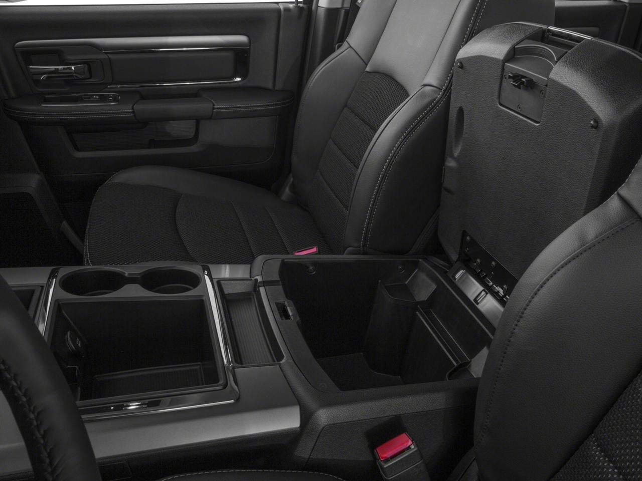 2016 RAM 1500 2WD Crew Cab 6.4 Ft Box Big Horn