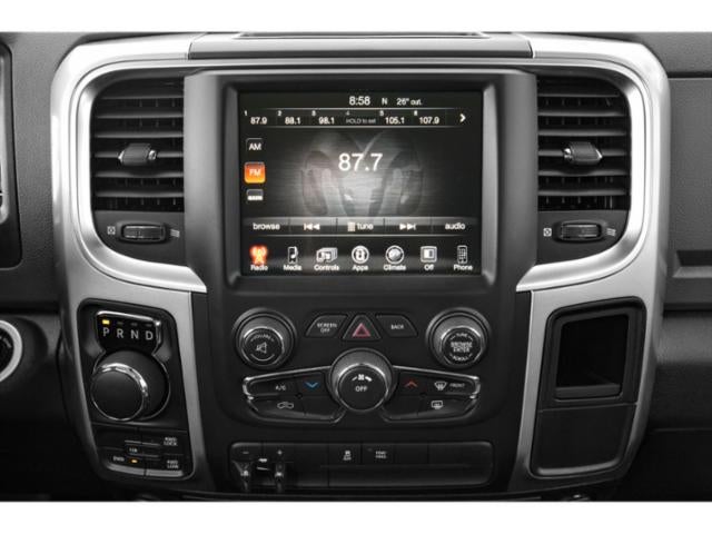 2014 RAM 1500 4WD Crew Cab 6.4 Ft Big Horn