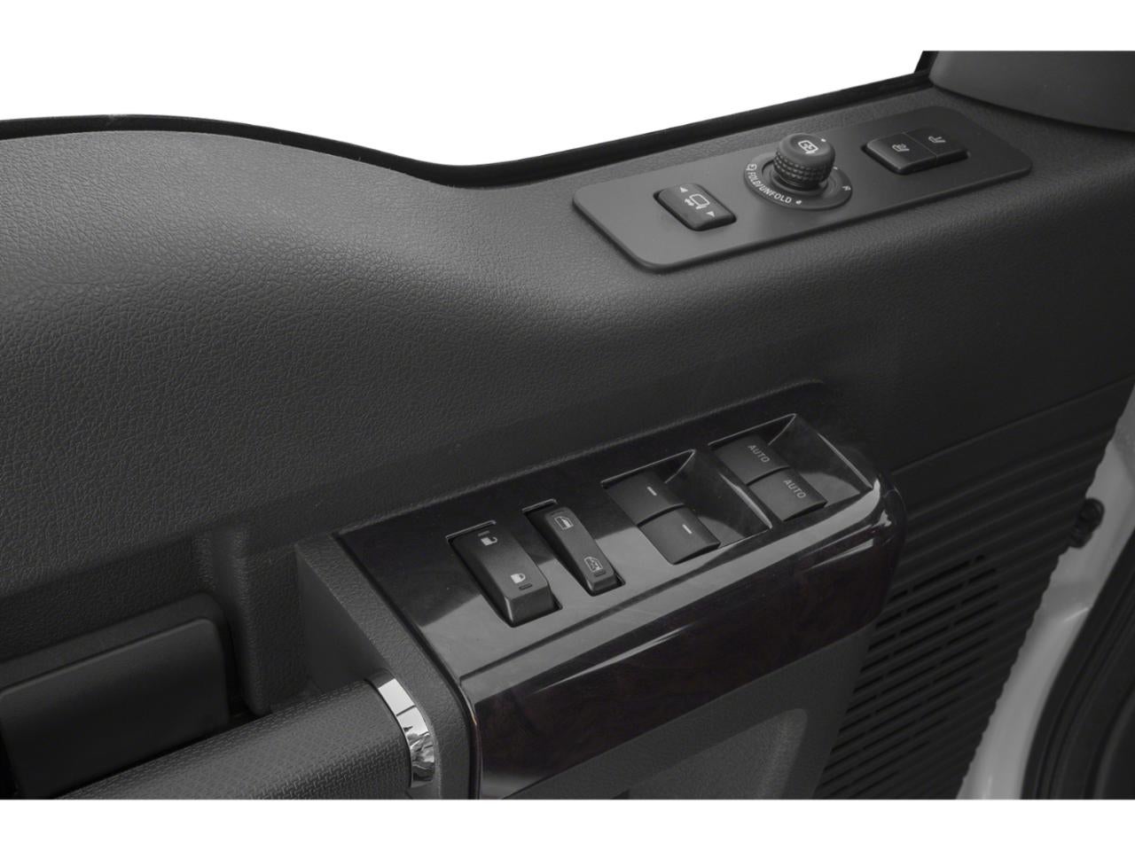 2015 Ford Super Duty F-350 DRW 4WD Crew Cab 8 Ft Box Lariat