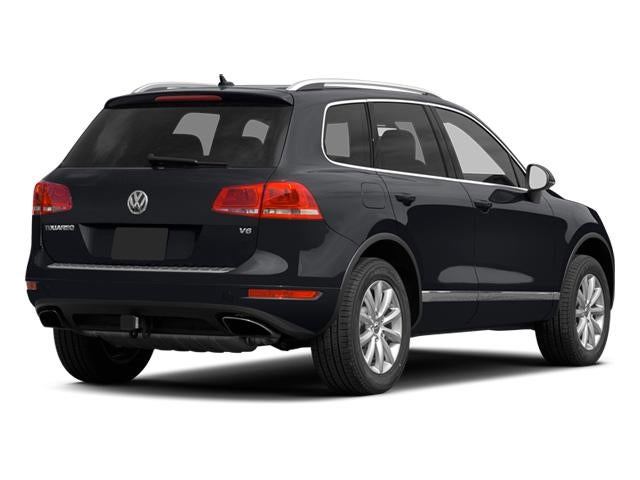 2014 Volkswagen Touareg 4dr 3.6L Sport