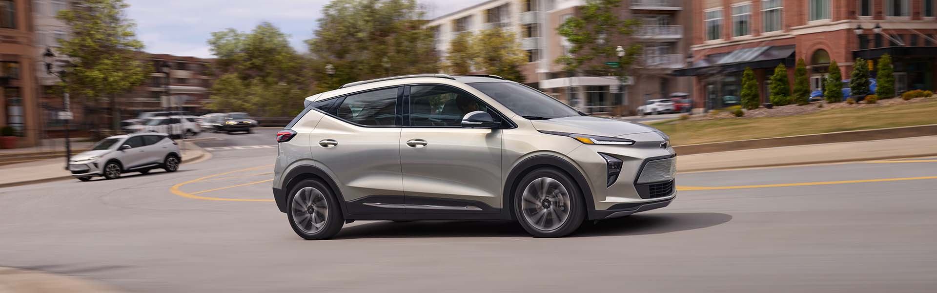 2023 Chevrolet Bolt EUV hero